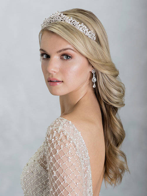 Windsor Location: Bel Aire Accessory Trunk Show
