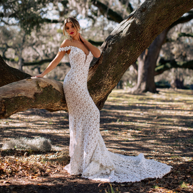 Windsor Location: Allure Trunk Show Main Image