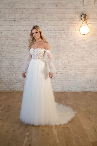 Stella York Style #7573-SY #0 default (IV-BC) Ivory Lace Tulle and Regal Organza over Biscotti Gown (IV-IV) Ivory Lace Tulle and Regal Organza over Ivory Gown thumbnail