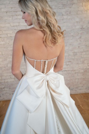 Stella York Style #7711-SP23-SY #2 default (IV-PL) Ivory Gown w Porcelain Tulle Illusion thumbnail