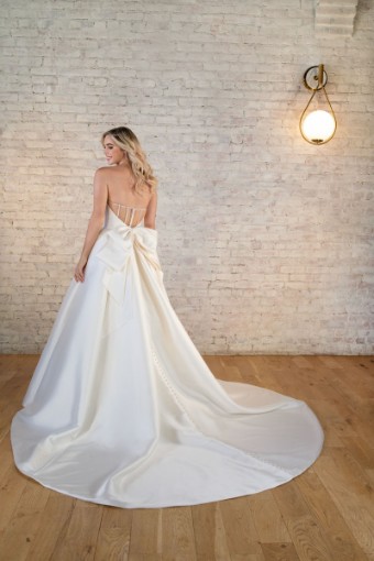 Stella York Style #7711-SP23-SY #1 (IV-PL) Ivory Gown w Porcelain Tulle Illusion thumbnail