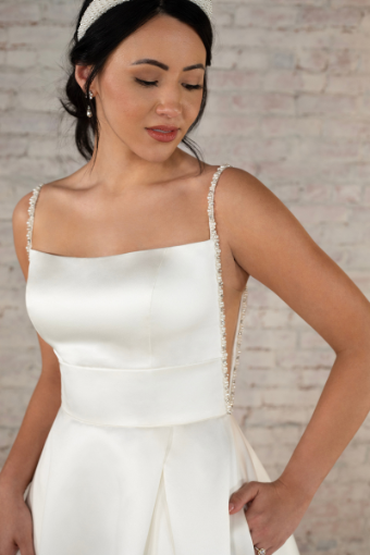 Stella York Style #7830-SY #2 default (IV-PL) Ivory Gown w Porcelain Tulle Side Plunge thumbnail