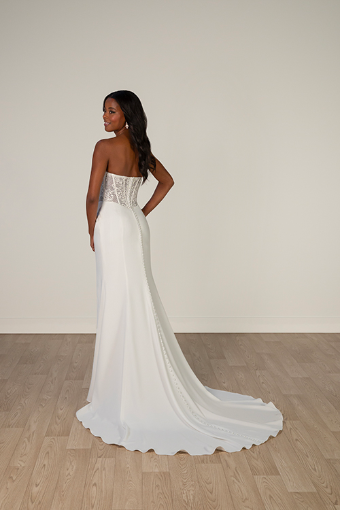 Stella York Style #8040-Stella York #1 (IV-PL) Ivory Gown w Porcelain Tulle Plunge thumbnail