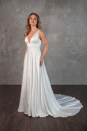 Essense of Australia Style #D4359 #0 default (IV-PL) Ivory Gown w Porcelain Tulle Plunge thumbnail