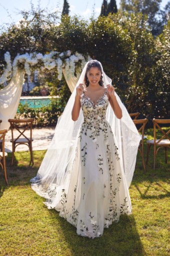 Lillian West Style #66437X #0 default Ivory/Latte thumbnail